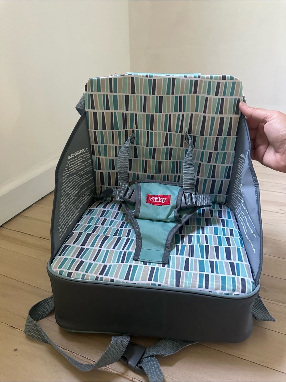 Nuby Portable Booster Seat in Teal and Gray